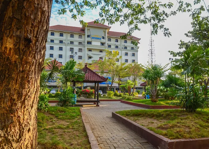 Graha Widya Bhakti at STIESIA Surabaya Hotel